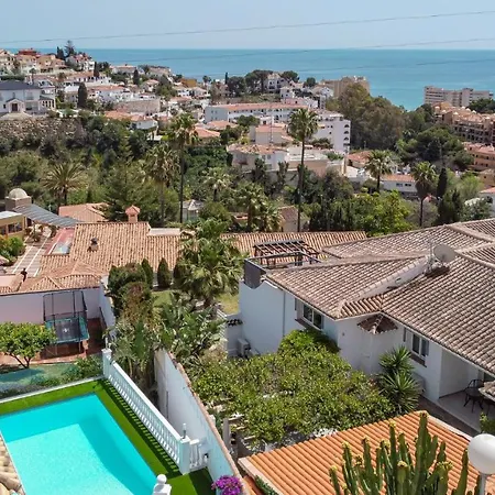 Villa Intermezzo - Jacuzzi, Salt Water Pool&bbq Fuengirola