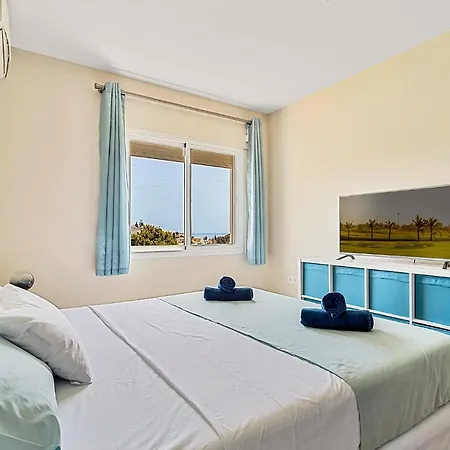 Intermezzo - Jacuzzi, Salt Water Pool&bbq * Fuengirola