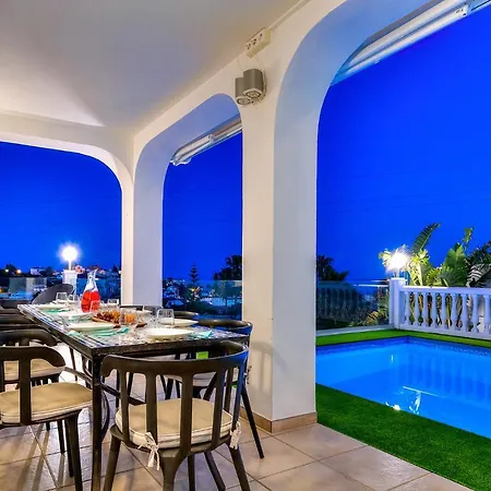 Villa Intermezzo - Jacuzzi, Salt Water Pool&bbq
